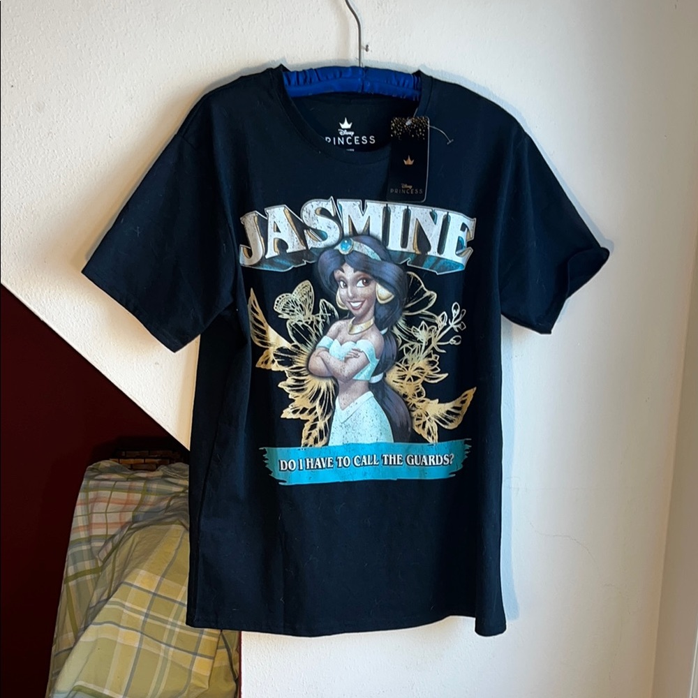 Disney Princess Jasmine Do‎ I Have to Call the Guards?  Black T-Shirt